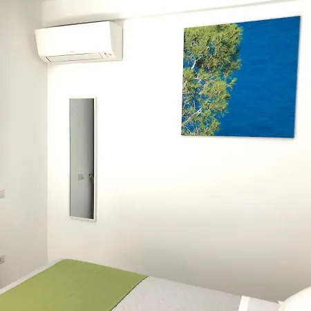 La Casa Degli Amici 3* Półwysep Sorrentyński