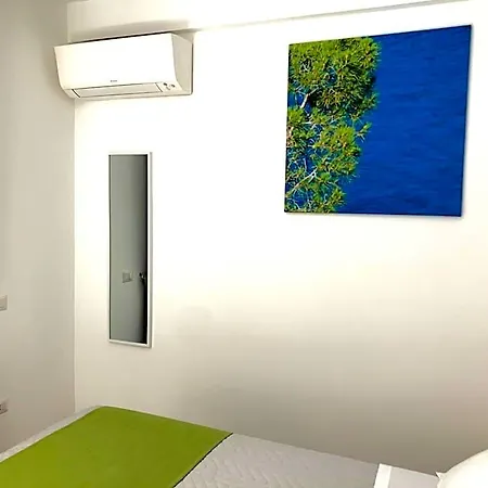 La Casa Degli Amici לינה וארוחת בוקר 4*