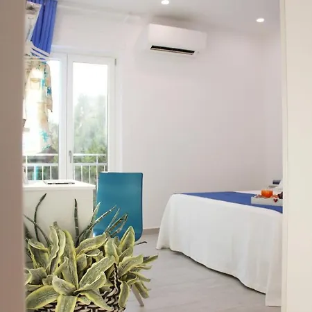 La Casa Degli Amici 3*