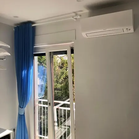 La Casa Degli Amici Oda ve Kahvaltı 4*